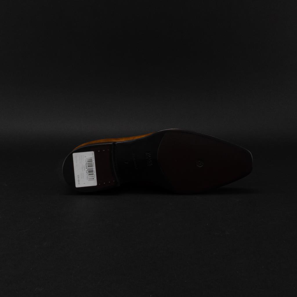 601129_42170939_18.jpg
